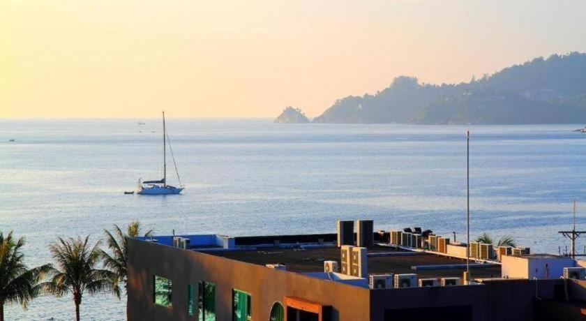 Resort 7q 3*