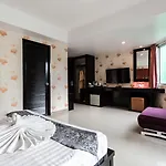 7Q Patong Beach Hotel - SHA Certified